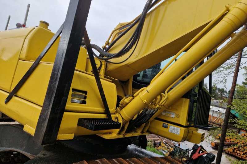 OmecoHub - Immagine KOMATSU PC240NLC-8